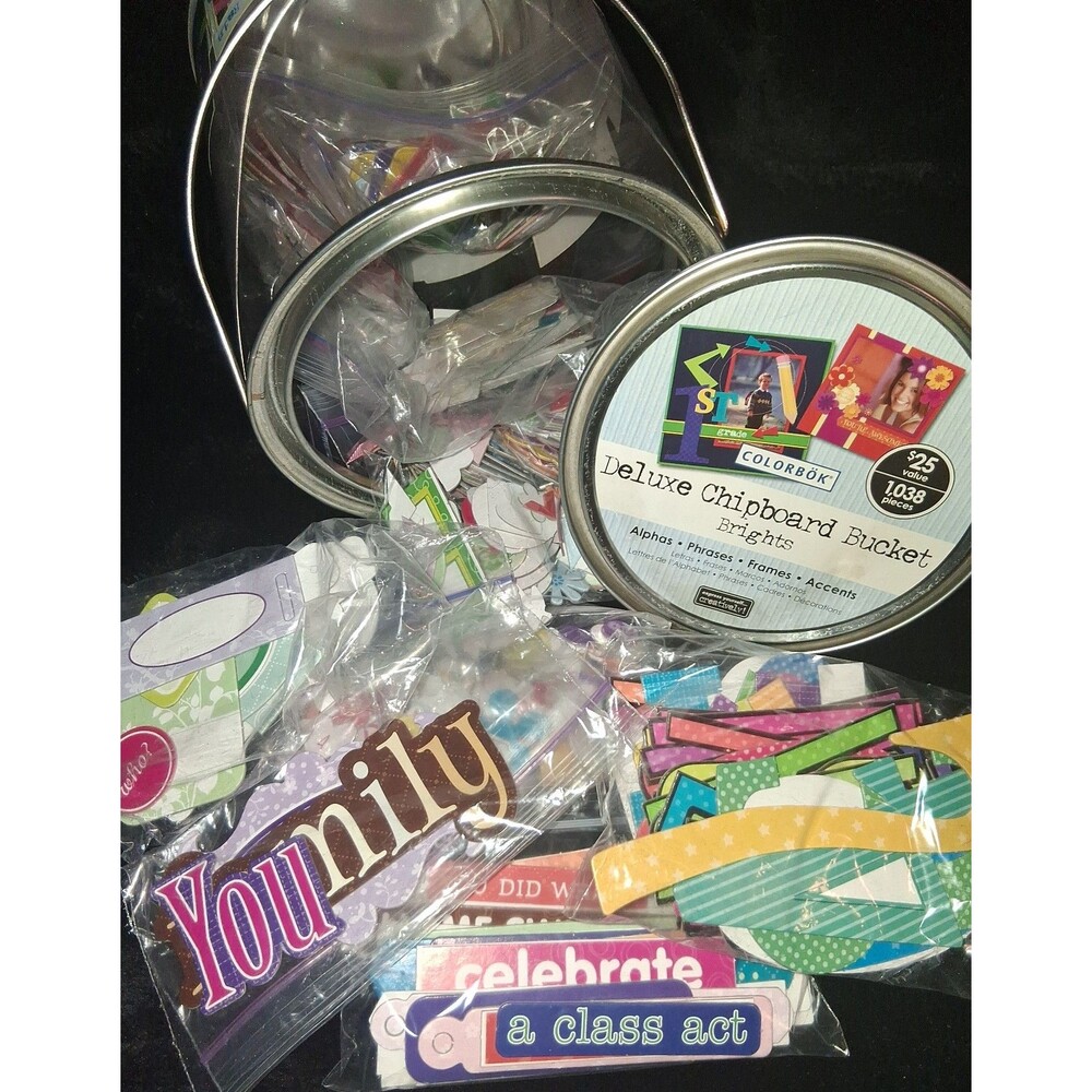 Deluxe Clipboard/scrapbook Bucket 1000 pieces